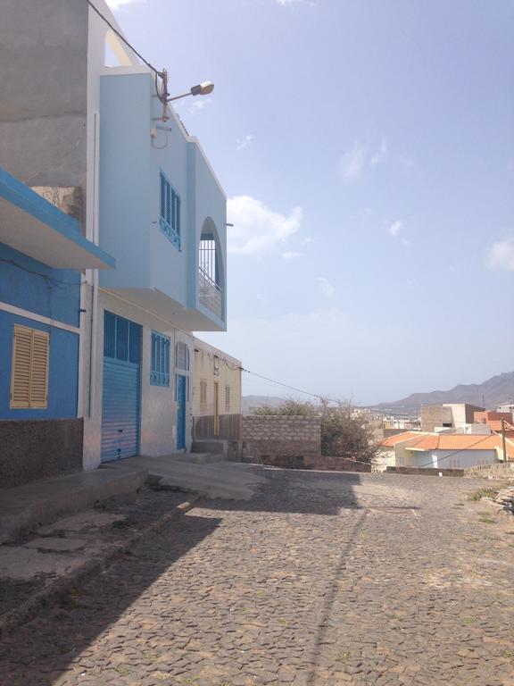 Maderalzinho Apartment Mindelo Exterior photo
